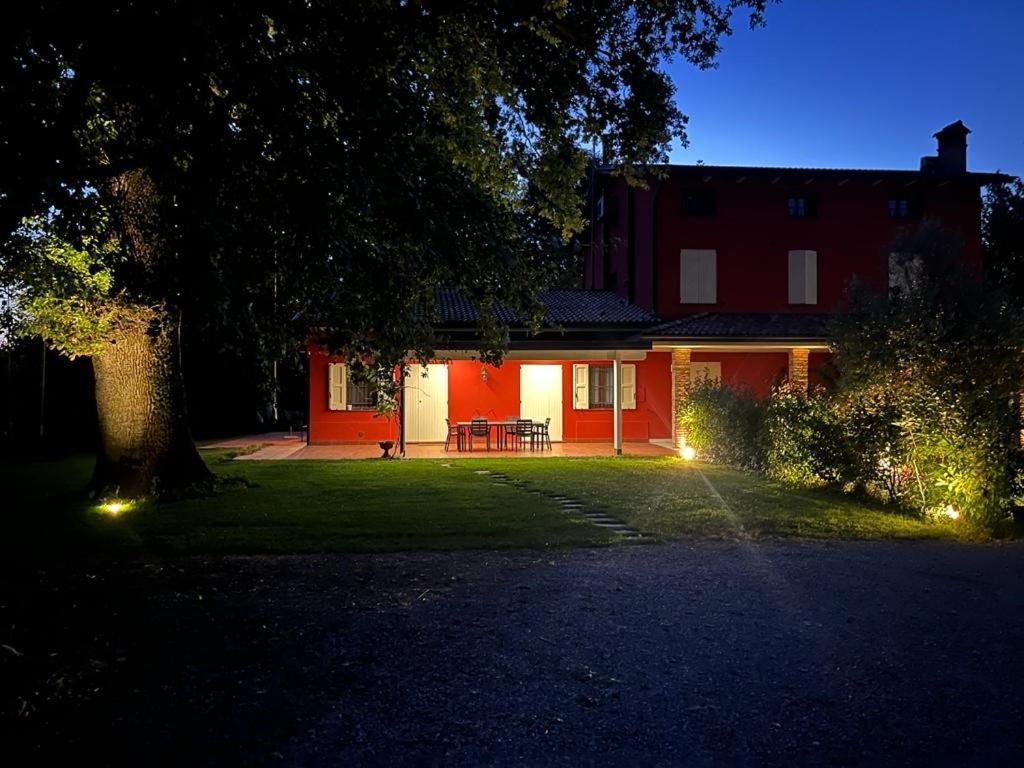 Tenuta Ferrari Cortile エクステリア 写真
